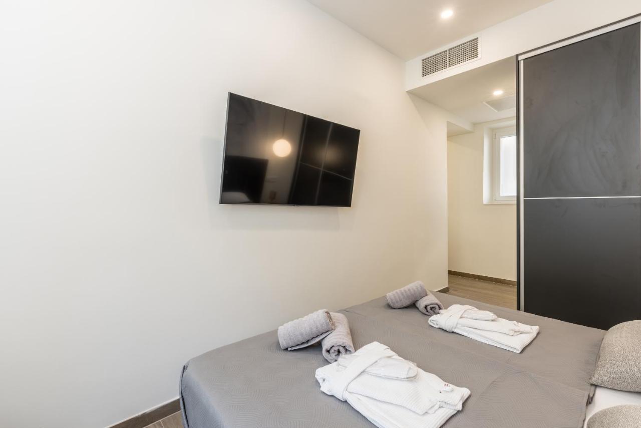 Diamond Luxury Rooms Сплит Екстериор снимка
